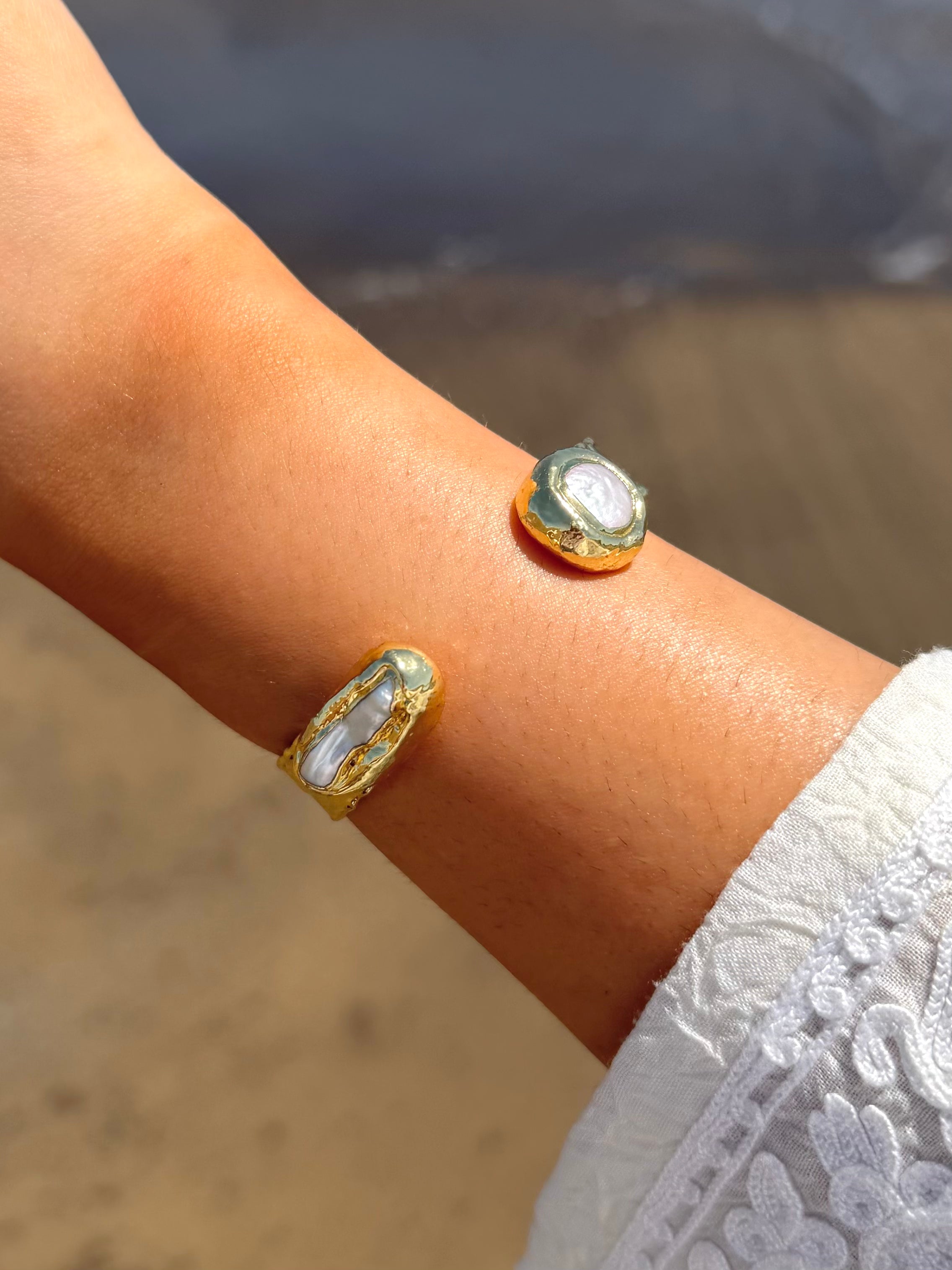 iris bracelet